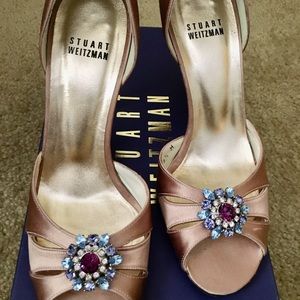 Stuart Weitzman satin silk pumps